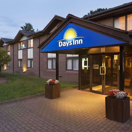 Days Inn Taunton Buitenkant foto